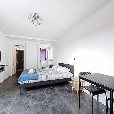 Apartament F1 Sur Clermont-fd - Parking Chartier *