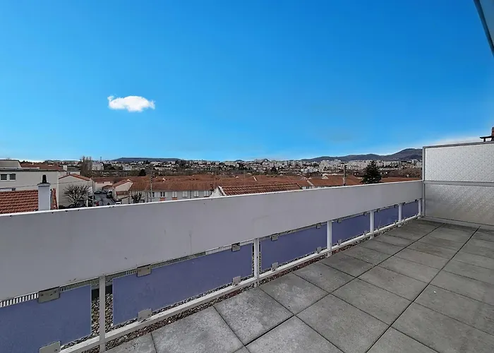 F1 Sur Clermont-fd - Parking Chartier Apartament *